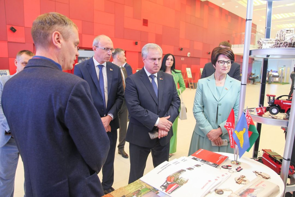 zlin_official_post_21_06_2024_10_05_423395150829759232702.jpg zlin_official_post_21_06_2024_10_05_423395150829759232702.jpg